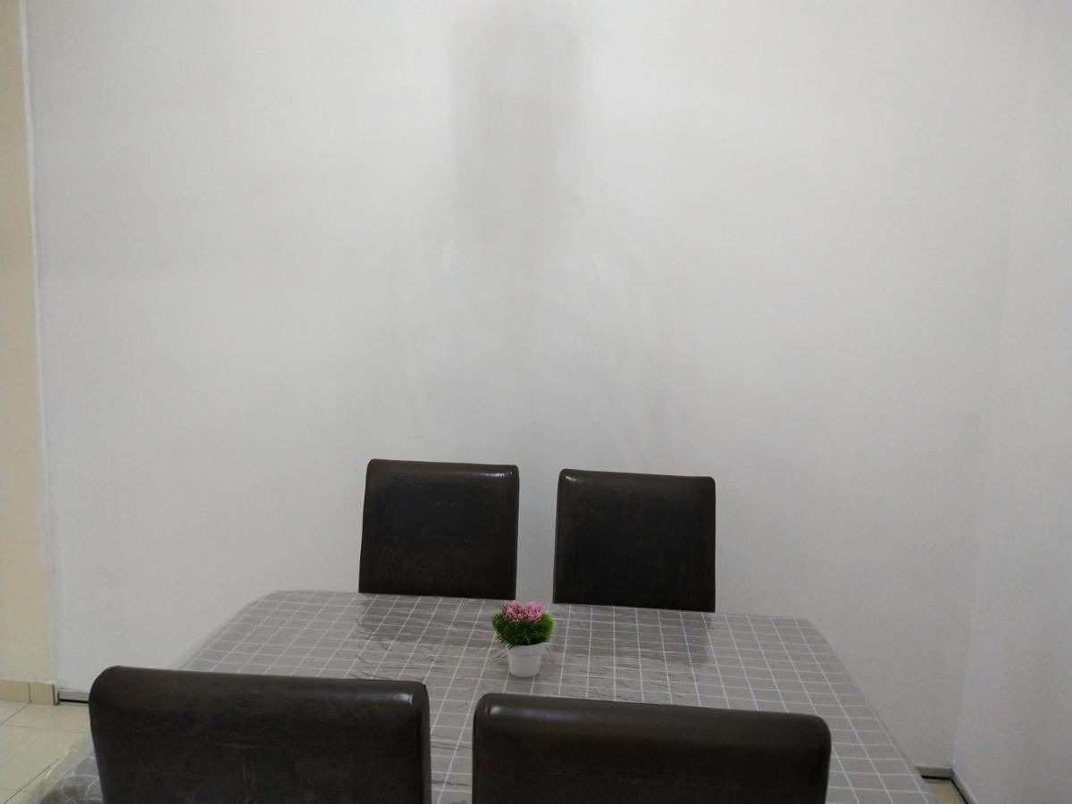 Homestay Kuala Terengganu Near Batu Burok, Hospital Hsnz, Ktcc Mall, Drawbridge A Εξωτερικό φωτογραφία